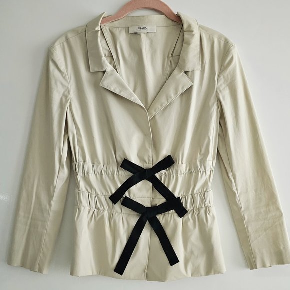 PRADA BLAZER with bow detail -VINTAGE - MINT CONDITION! - Picture 9 of 9